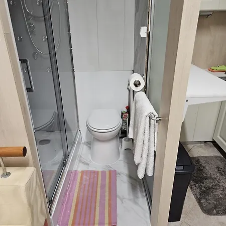 Chene Apartment