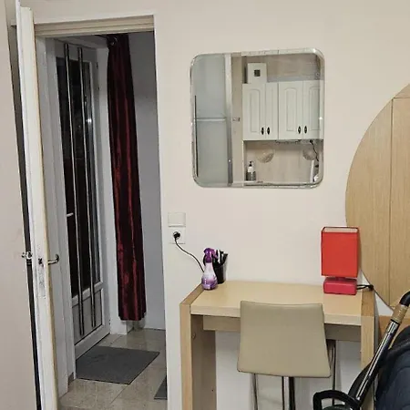 Chene Apartment
